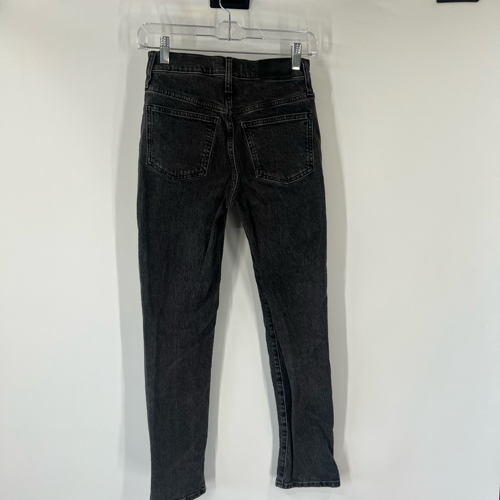 Madewell The Perfect Vintage Jeans in Lunar Wash - Picture 5 of 9